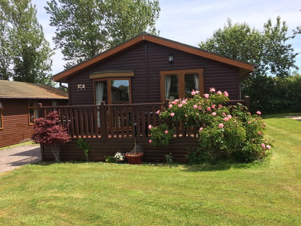 1 OutsideView 3264x2448